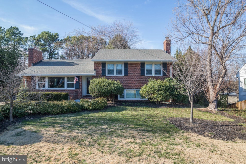 6015 Nealon Place, Alexandria, VA 22312 - photo 1