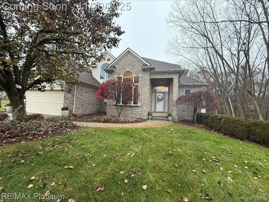 4428 Sundance Cir, Howell, MI 48843 - photo 1