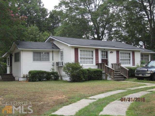 402 Holmes St, Barnesville, GA 30204 - photo 1