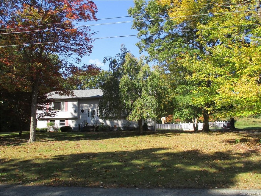 30 Lybolt Dr, Huguenot, NY 12746 - photo 1