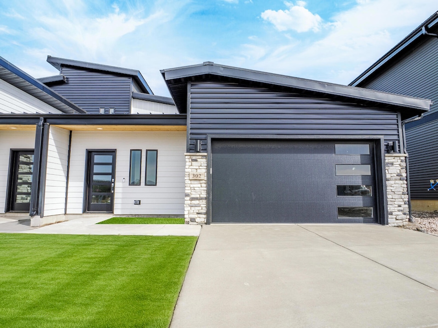 244 Sawgrass Dr, Crown Point, IN 46307 - photo 1