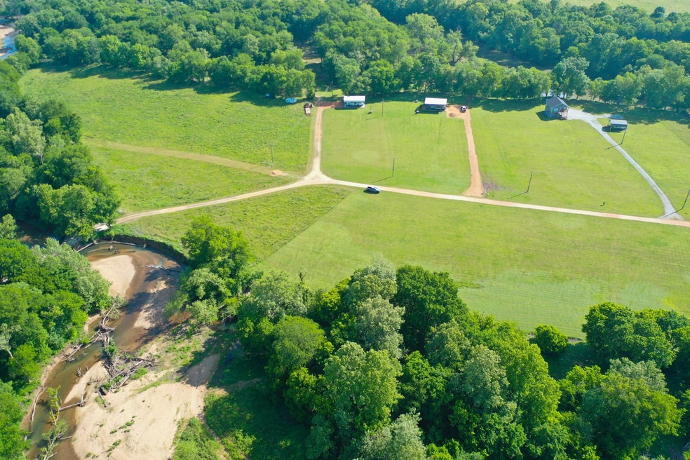 0 Alfred Ray Rd unit RTC2657677, Waynesboro, TN 38485 - photo 1