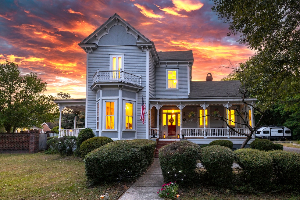 202 N Salem Ave, Sumter, SC 29150 - photo 1