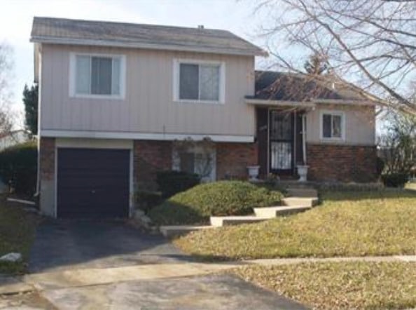 17640 Pheasant Ln, Country Club Hills, IL 60478 - photo 1