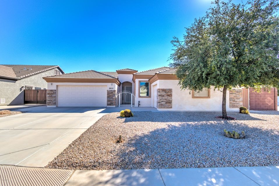 2601 E Folley Pl-1