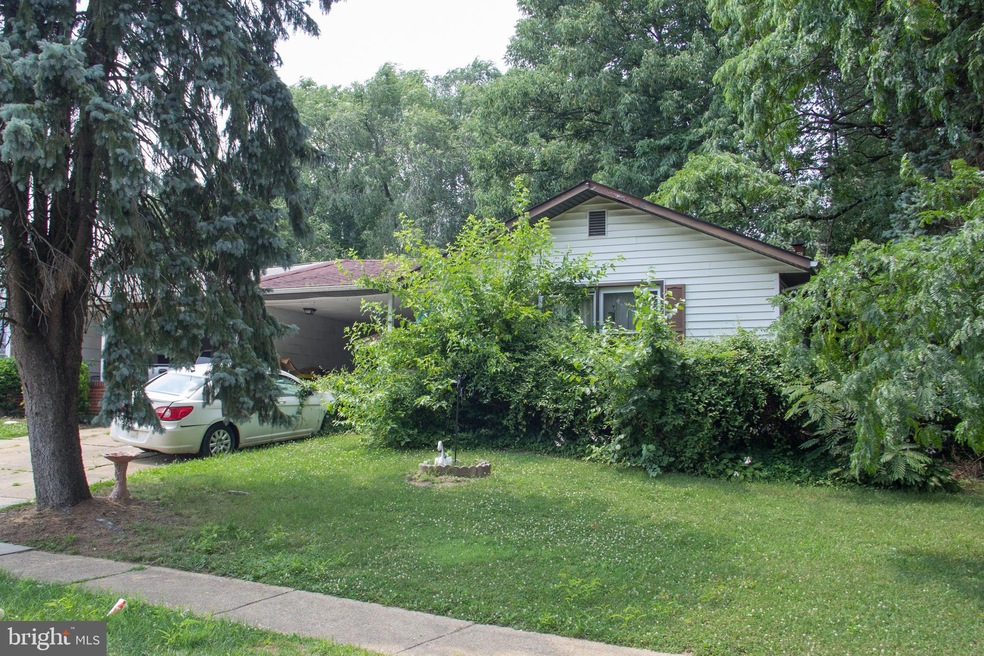 731 Peachtree Rd, Claymont, DE 19703 - photo 1