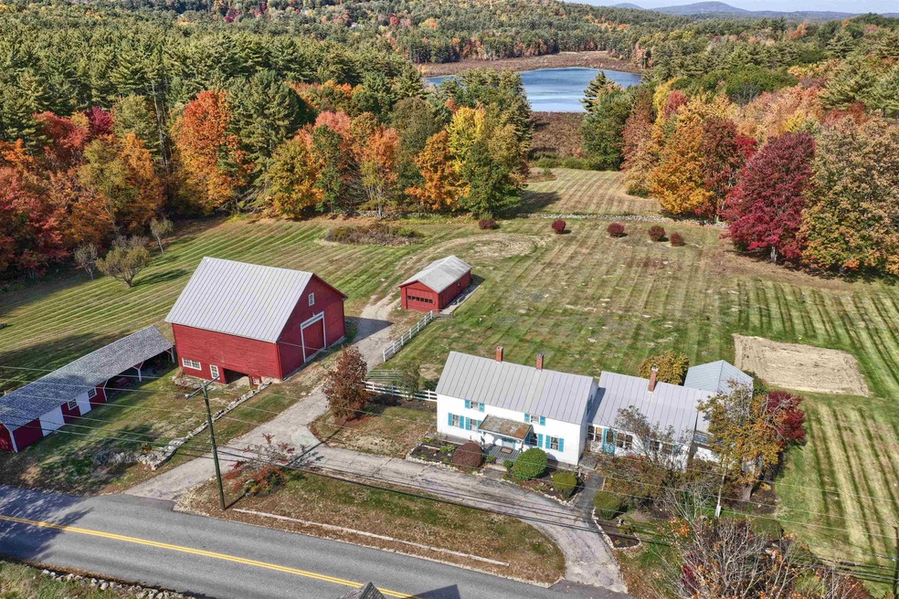 82 Baboosic Lake Rd, Amherst, NH 03031