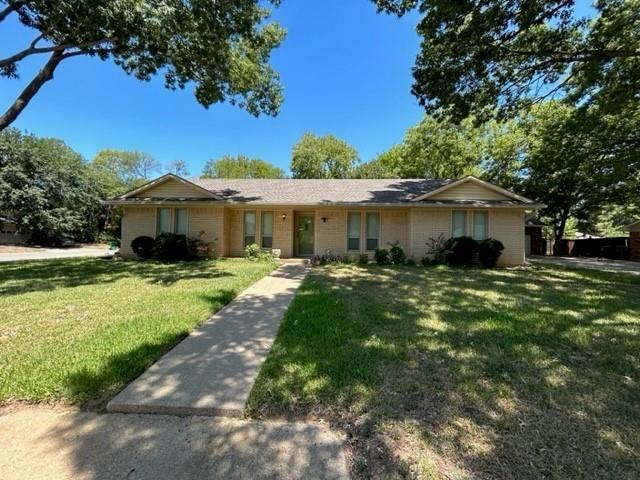 1101 Skylark Dr, Denton, TX 76205 - photo 1