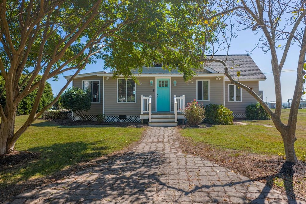 76 Cardinal Trail, Deltaville, VA 23043 - photo 1