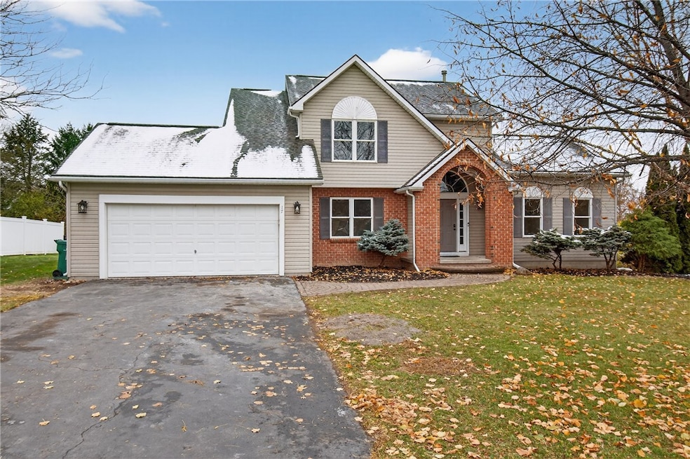 17 Birchmount Cir, West Henrietta, NY 14586 - photo 1