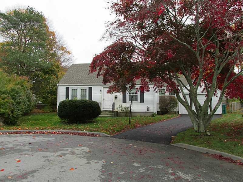 5 Admiral Ct, Middletown, RI 02842 - photo 1