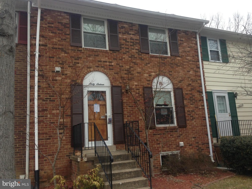 6016 Liberty Bell Ct, Burke, VA 22015 - photo 1