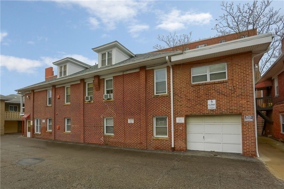 BLDG 3  8 UNIT