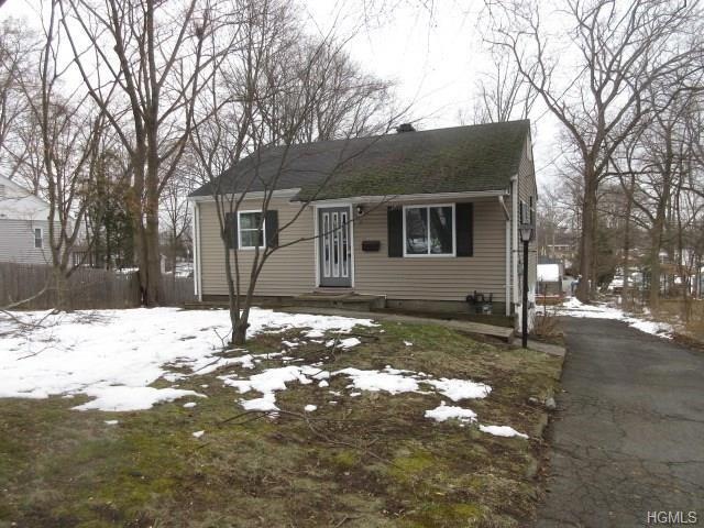 8 N Lexow Ave, Nanuet, NY 10954 - photo 1