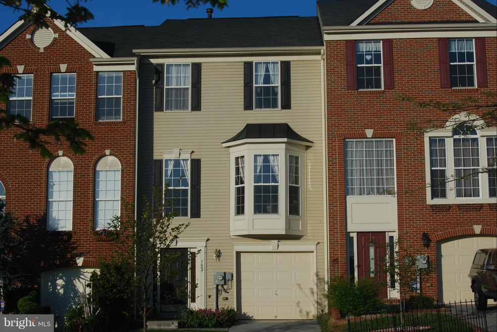 182 Oxbow Dr, Strasburg, VA 22657 - photo 1