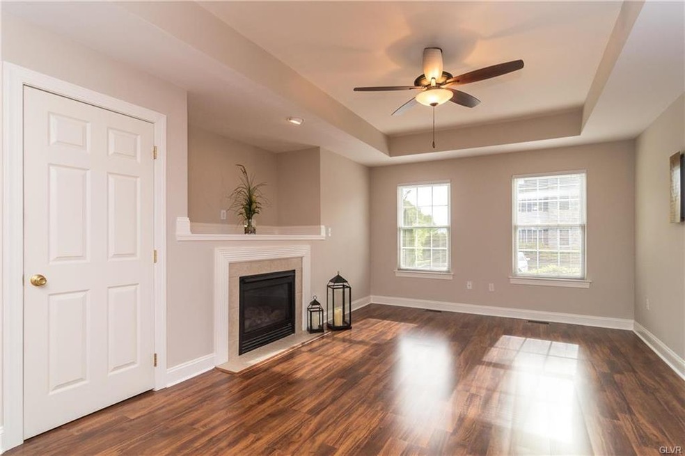 1799 Chateau Place unit B, Easton, PA 18045 - photo 1