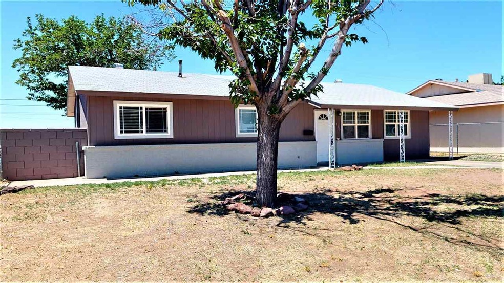 413 Scenic Dr, Alamogordo, NM 88310 - photo 1