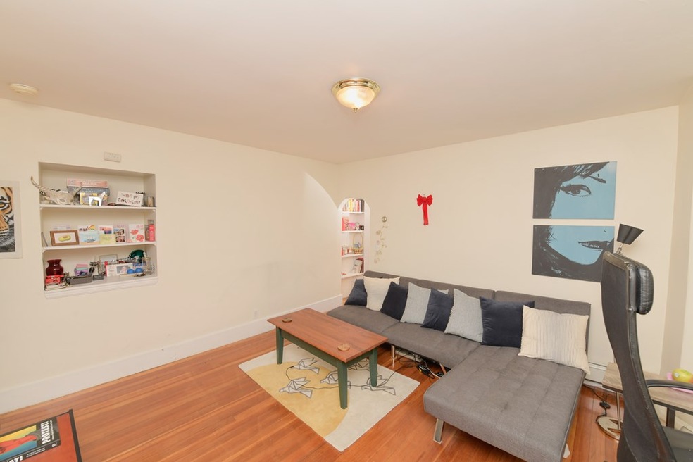 255 Pearl St unit 1, Cambridge, MA 02139 - photo 1