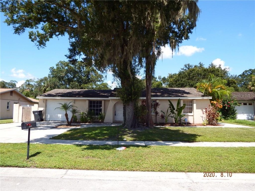 3675 Sugarcreek Dr, Tampa, FL 33619 - photo 1