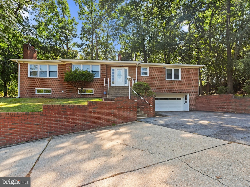 3601 Barry Dr, Temple Hills, MD 20748 - photo 1