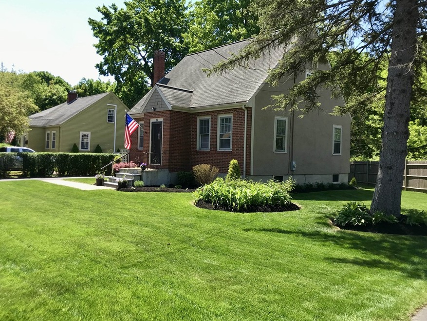 32 Short St, East Walpole, MA 02032 - photo 1