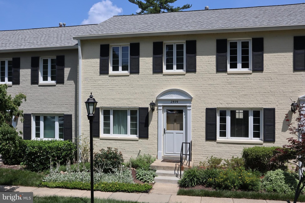 2509 Holman Ave, Silver Spring, MD 20910 - photo 1