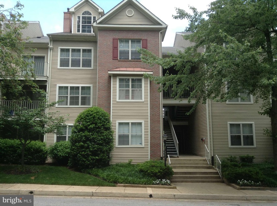 2322 Falls Gable Ln unit J, Baltimore, MD 21209 - photo 1