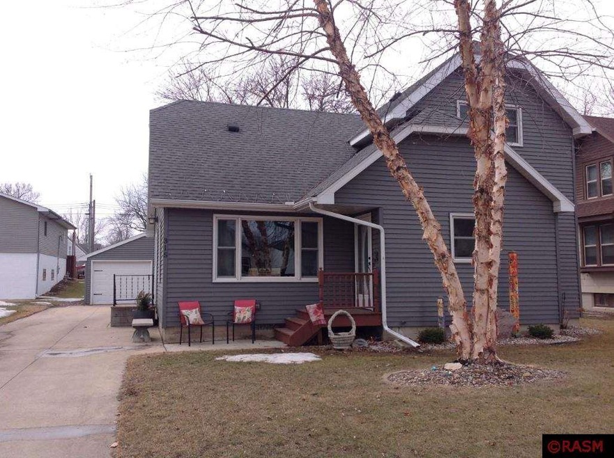 315 N Franklin St, New Ulm, MN 56073 - photo 1