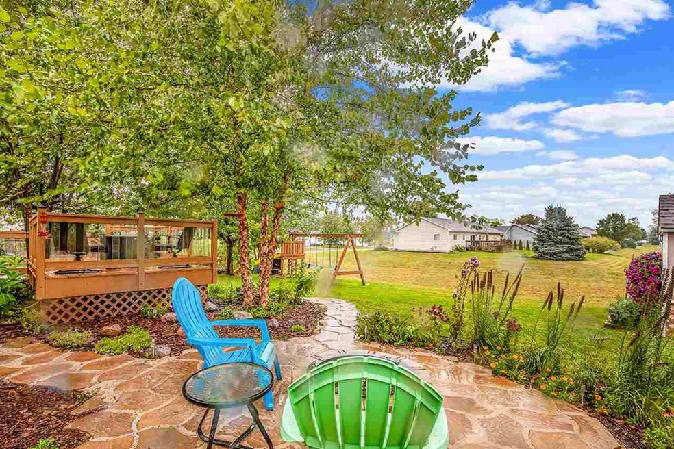 224 Division St, Brooklyn, WI 53521 - photo 1