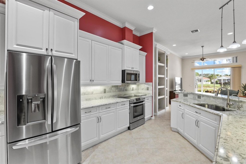 6657 Pavone St, Lake Worth, FL 33467 - photo 1