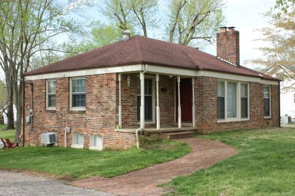 609 Larrymore Dr, Manchester, TN 37355 - photo 1