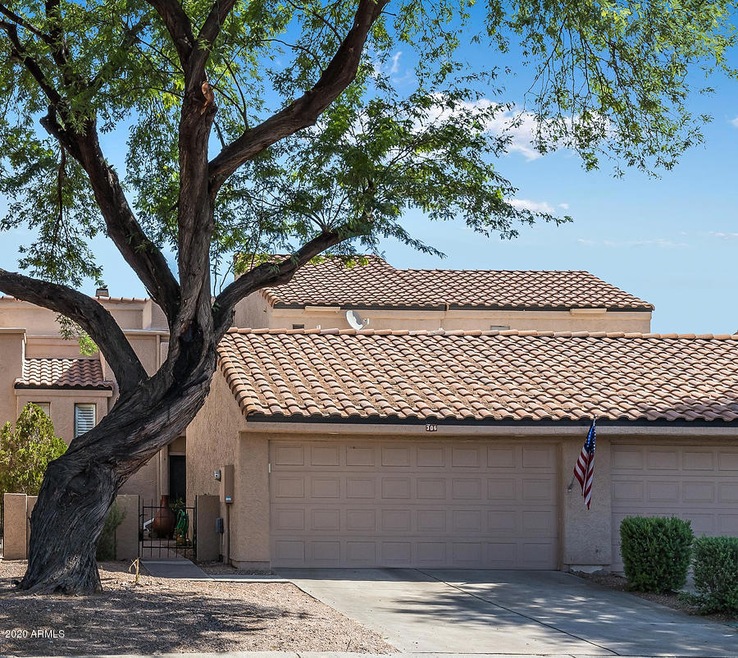 306 E Larkspur-1