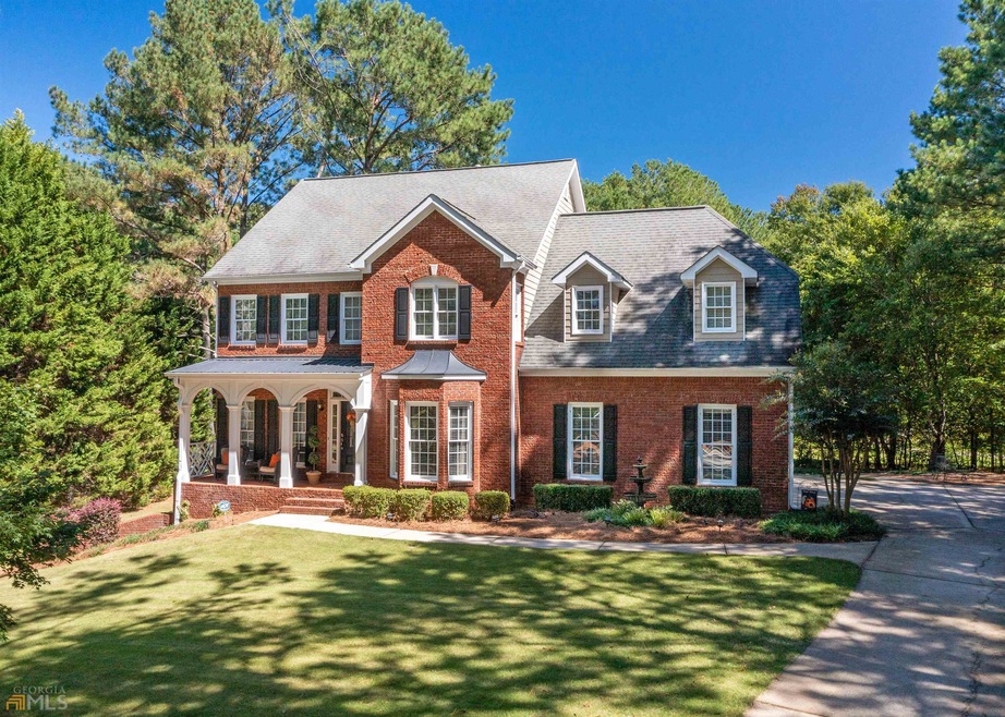 255 Manor Dr, Fayetteville, GA 30215 - photo 1