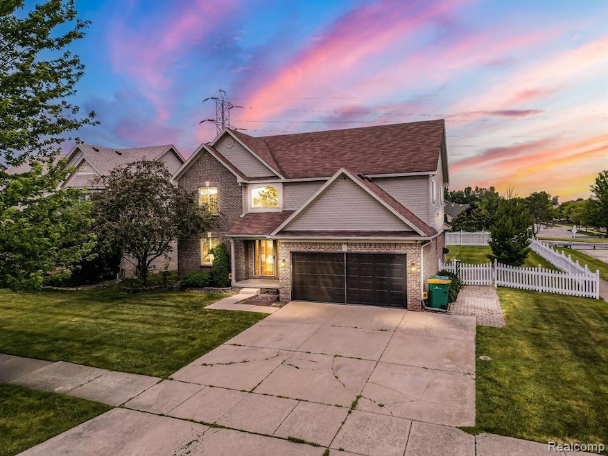 Sold $400,000 • Co-Listing Agent