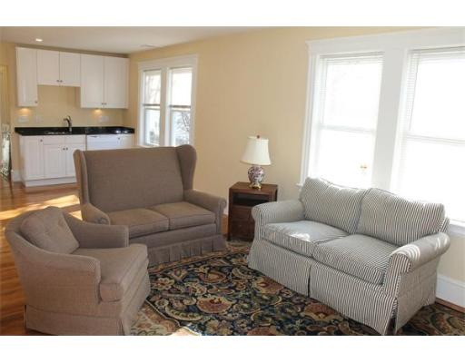 40 Grossman St unit 2R, Quincy, MA 02169 - photo 1