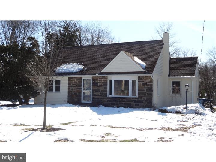 1036 E Main St, Lansdale, PA 19446 - photo 1