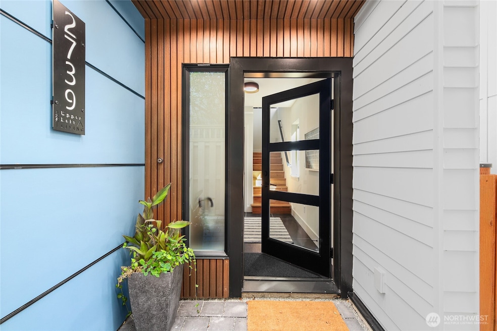 Sold $1,325,000 • Co-Listing Agent