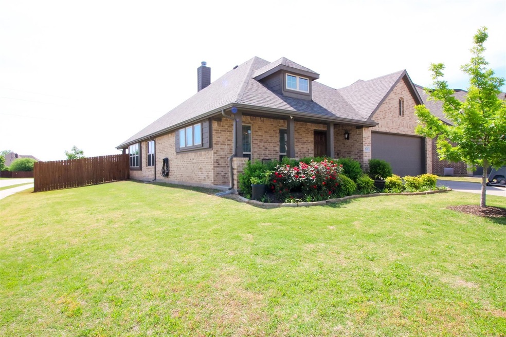 4721 Amesbury, Sherman, TX 75092 - photo 1