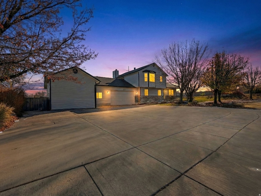 8983 S 3860 W, West Jordan, UT 84088 - photo 1