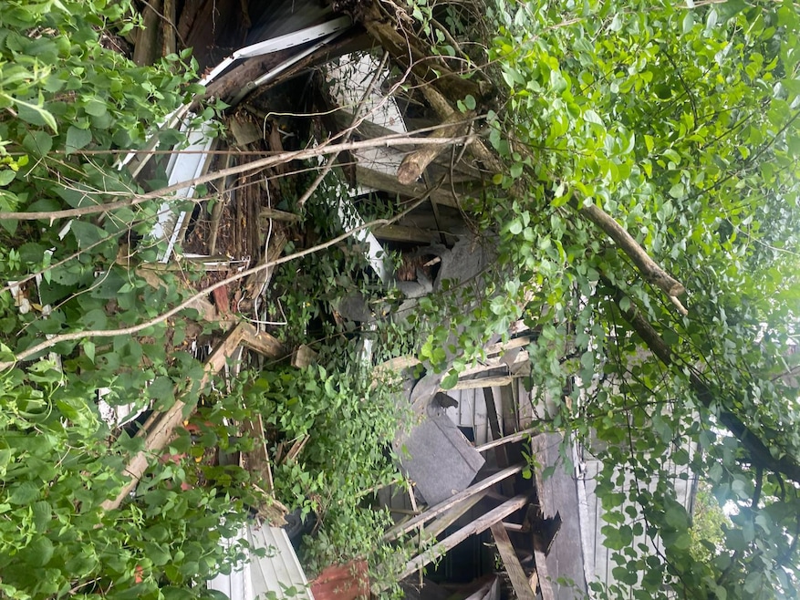 775 Eustace Ave, Fort Thomas, KY 41075 - photo 1