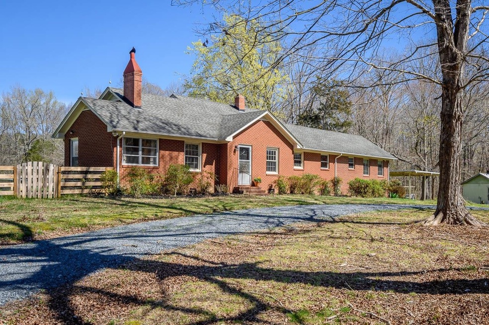 2050 Lambert Chapel Rd, Siler City, NC 27344 - photo 1