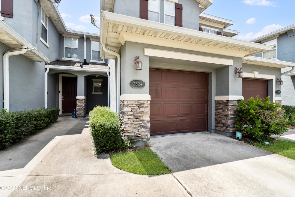 2324 Sunset Bluff Dr, Jacksonville, FL 32216 - photo 1