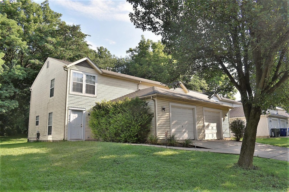 2188 Big Tree Dr, Columbus, OH 43223 - photo 1