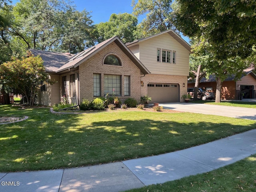 Sold • Co-Listing Agent