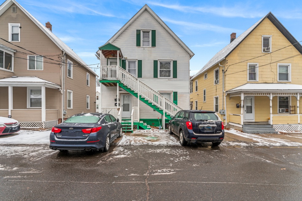 2 Pomeroy Place, Middletown, CT 06457 - photo 1