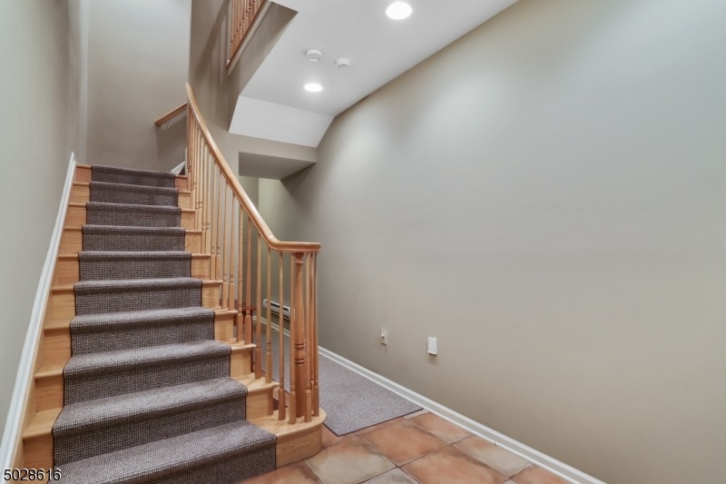 309 Edmonton Ct unit 309, Livingston, NJ 07039 - photo 1