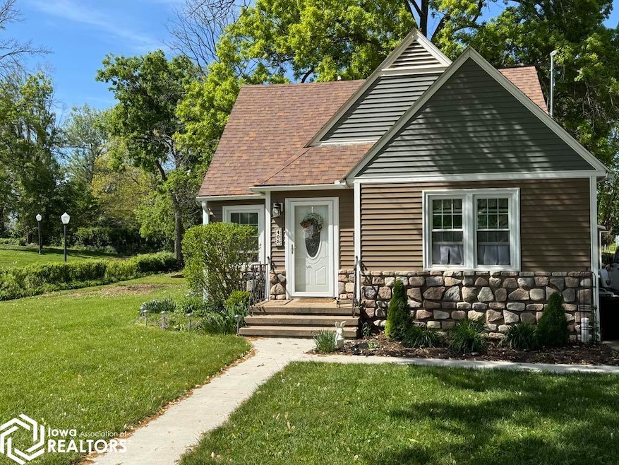 For Sale $155,000 • Co-Listing Agent