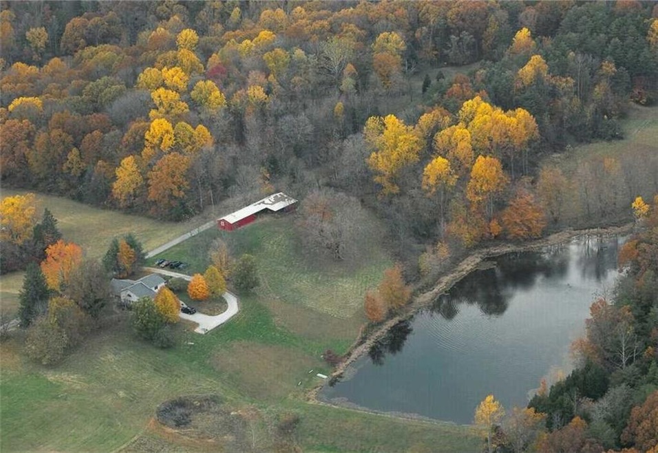 9173 N County Road 400 W, Freetown, IN 47235 - photo 1