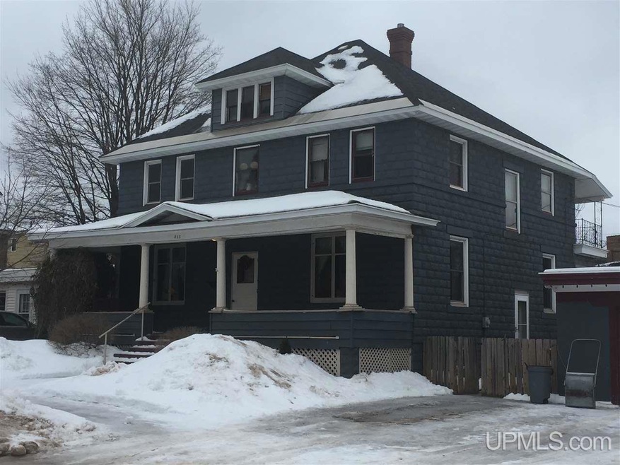 215 W Case St, Negaunee, MI 49866 - photo 1