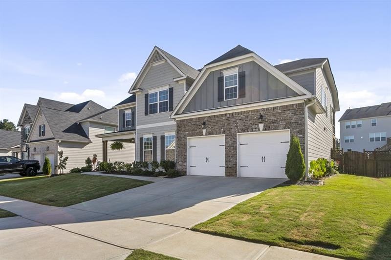 411 Royal Harmony Dr, Canton, GA 30115 - photo 1